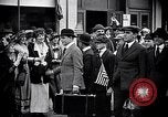 Immagine di Inductees in abiti civili marzo New York United States USA, 1917, secondo 62 filmato di repertorio 65675030403