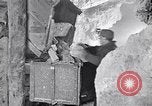 Image le forage de trous Kennecott Alaska USA, 1927, de la seconde 62 séquences d'archives historiques vidéo 65675030409