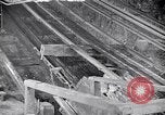 Image mine saute Kennecott Alaska USA, 1927, de la seconde 19 séquences d'archives historiques vidéo 65675030410