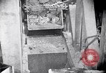 Image mine saute Kennecott Alaska USA, 1927, de la seconde 47 séquences d'archives historiques vidéo 65675030410
