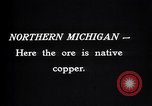 Standbild man-Auto Northern Michigan United States USA, 1927, aus Sekunde 21 historischem Filmmaterial Videoclip 65675030423