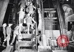Standbild man-Auto Northern Michigan United States USA, 1927, aus Sekunde 46 historischem Filmmaterial Videoclip 65675030423