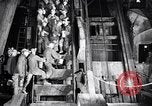 Standbild man-Auto Northern Michigan United States USA, 1927, aus Sekunde 57 historischem Filmmaterial Videoclip 65675030423