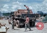 Immagine di Luce 199th della brigata di fanteria lasciando la Cambogia Cambogia, 1970, secondo 13 filmato di repertorio 65675030463