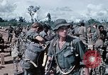Immagine di Luce 199th della brigata di fanteria lasciando la Cambogia Cambogia, 1970, secondo 15 filmato di repertorio 65675030464