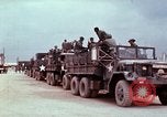 Immagine di 105mm obice Il Vietnam, 1968, secondo 30 filmato di repertorio 65675030465