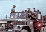 Immagine di 105mm obice Il Vietnam, 1968, secondo 53 filmato di repertorio 65675030465