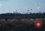 Immagine di UH-1D elicotteri Il Vietnam, 1968, secondo 10 filmato di repertorio 65675030466