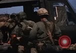 Immagine di UH-1D elicotteri Il Vietnam, 1968, secondo 47 filmato di repertorio 65675030466