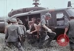 Standbild entladen liefert Vietnam, 1968, aus Sekunde 13 historischem Filmmaterial Videoclip 65675030470