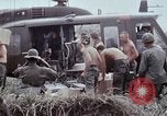 Standbild entladen liefert Vietnam, 1968, aus Sekunde 20 historischem Filmmaterial Videoclip 65675030470