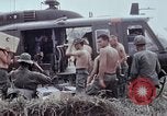 Standbild entladen liefert Vietnam, 1968, aus Sekunde 23 historischem Filmmaterial Videoclip 65675030470