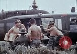 Standbild entladen liefert Vietnam, 1968, aus Sekunde 31 historischem Filmmaterial Videoclip 65675030470