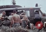 Standbild entladen liefert Vietnam, 1968, aus Sekunde 34 historischem Filmmaterial Videoclip 65675030470
