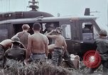 Standbild entladen liefert Vietnam, 1968, aus Sekunde 35 historischem Filmmaterial Videoclip 65675030470