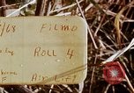 Standbild UH-1D Hubschrauber Kambodscha, 1968, aus Sekunde 8 historischem Filmmaterial Videoclip 65675030471