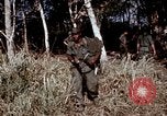 Standbild UH-1D Hubschrauber Kambodscha, 1968, aus Sekunde 31 historischem Filmmaterial Videoclip 65675030471
