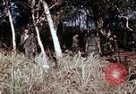 Standbild UH-1D Hubschrauber Kambodscha, 1968, aus Sekunde 43 historischem Filmmaterial Videoclip 65675030471