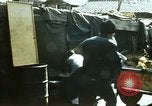 Standbild Koreaner Weizen beladen am Dock Südkorea, 1968, aus Sekunde 3 historischem Filmmaterial Videoclip 65675030472