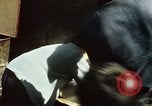 Standbild Koreaner Weizen beladen am Dock Südkorea, 1968, aus Sekunde 22 historischem Filmmaterial Videoclip 65675030472