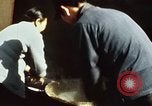 Standbild Koreaner Weizen beladen am Dock Südkorea, 1968, aus Sekunde 23 historischem Filmmaterial Videoclip 65675030472