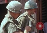 Standbild Nachwirkungen der kommunistischen Offensive in Saigon Saigon Vietnam, 1968, aus Sekunde 25 historischem Filmmaterial Videoclip 65675030474