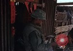 Standbild Nachwirkungen der kommunistischen Offensive in Saigon Saigon Vietnam, 1968, aus Sekunde 32 historischem Filmmaterial Videoclip 65675030474