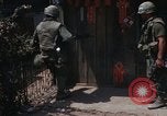 Standbild Nachwirkungen der kommunistischen Offensive in Saigon Saigon Vietnam, 1968, aus Sekunde 48 historischem Filmmaterial Videoclip 65675030474