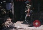 Standbild Nachwirkungen der kommunistischen Offensive in Saigon Saigon Vietnam, 1968, aus Sekunde 55 historischem Filmmaterial Videoclip 65675030474