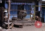 Standbild Nachwirkungen der kommunistischen Offensive in Saigon Saigon Vietnam, 1968, aus Sekunde 61 historischem Filmmaterial Videoclip 65675030474