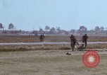 Standbild Phu Tho Rennstrecke Saigon Vietnam, 1968, aus Sekunde 38 historischem Filmmaterial Videoclip 65675030477
