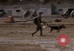Standbild Phu Tho Rennstrecke Saigon Vietnam, 1968, aus Sekunde 42 historischem Filmmaterial Videoclip 65675030477