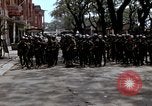 Standbild 81mm Mörtel Saigon Vietnam, 1968, aus Sekunde 10 historischem Filmmaterial Videoclip 65675030480