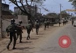 Standbild 81mm Mörtel Saigon Vietnam, 1968, aus Sekunde 57 historischem Filmmaterial Videoclip 65675030480