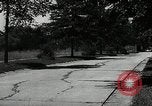 Standbild Schäden an Reifen wegen Ausschlag fahren Akron Ohio USA, 1941, aus Sekunde 9 historischem Filmmaterial Videoclip 65675030481