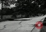 Standbild Schäden an Reifen wegen Ausschlag fahren Akron Ohio USA, 1941, aus Sekunde 10 historischem Filmmaterial Videoclip 65675030481