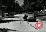 Standbild Schäden an Reifen wegen Ausschlag fahren Akron Ohio USA, 1941, aus Sekunde 38 historischem Filmmaterial Videoclip 65675030481