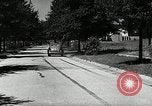 Standbild Schäden an Reifen wegen Ausschlag fahren Akron Ohio USA, 1941, aus Sekunde 42 historischem Filmmaterial Videoclip 65675030481