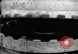 Image pneu à Goodrich compagnie en caoutchouc de vulcanisation Akron Ohio USA, 1941, de la seconde 18 séquences d'archives historiques vidéo 65675030486