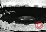 Image pneu à Goodrich compagnie en caoutchouc de vulcanisation Akron Ohio USA, 1941, de la seconde 26 séquences d'archives historiques vidéo 65675030486