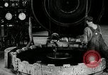 Image pneu à Goodrich compagnie en caoutchouc de vulcanisation Akron Ohio USA, 1941, de la seconde 35 séquences d'archives historiques vidéo 65675030486