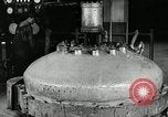 Image pneu à Goodrich compagnie en caoutchouc de vulcanisation Akron Ohio USA, 1941, de la seconde 50 séquences d'archives historiques vidéo 65675030486