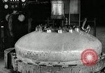 Image pneu à Goodrich compagnie en caoutchouc de vulcanisation Akron Ohio USA, 1941, de la seconde 53 séquences d'archives historiques vidéo 65675030486