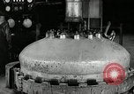 Image pneu à Goodrich compagnie en caoutchouc de vulcanisation Akron Ohio USA, 1941, de la seconde 58 séquences d'archives historiques vidéo 65675030486