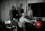 Standbild Reenactment der nationalsozialistischen Kriegsrecht Anderson South Carolina USA, 1941, aus Sekunde 49 historischem Filmmaterial Videoclip 65675030489