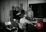 Standbild Reenactment der nationalsozialistischen Kriegsrecht Anderson South Carolina USA, 1941, aus Sekunde 62 historischem Filmmaterial Videoclip 65675030489