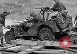Standbild US Army Soldaten United States USA, 1942, aus Sekunde 27 historischem Filmmaterial Videoclip 65675030491
