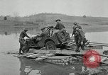 Standbild US Army Soldaten United States USA, 1942, aus Sekunde 29 historischem Filmmaterial Videoclip 65675030491