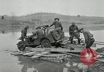 Standbild US Army Soldaten United States USA, 1942, aus Sekunde 30 historischem Filmmaterial Videoclip 65675030491