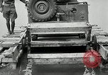 Standbild US Army Soldaten United States USA, 1942, aus Sekunde 55 historischem Filmmaterial Videoclip 65675030491